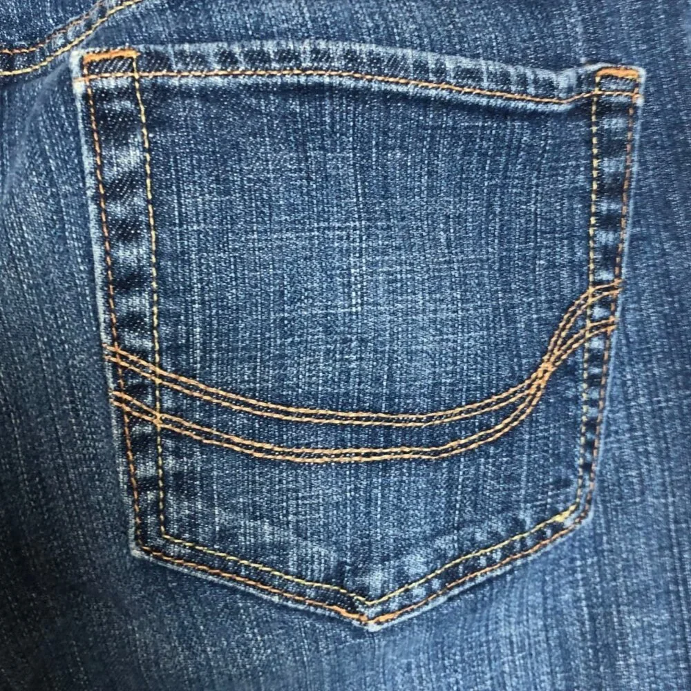 Old Navy Womens Bootcut Jeans Medium Wash Denim Size 8 - Picture 9 of 9